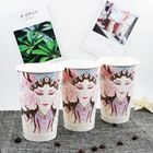 tazas de café disponibles aisladas suavidad del diseño 3d, tazas de papel del café caliente