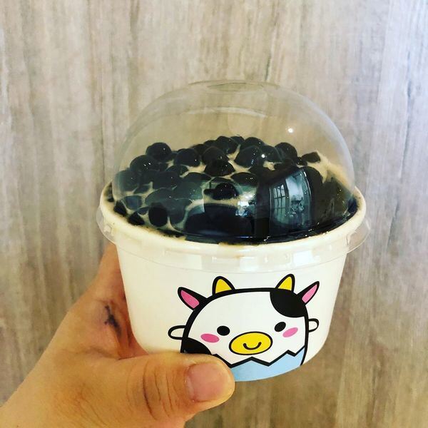 Tazas de helado desechables con tapas Contenedores de postre congelado de papel / PP impreso a medida para helados, yogur y comida para llevarTazas de helado desechables con tapas